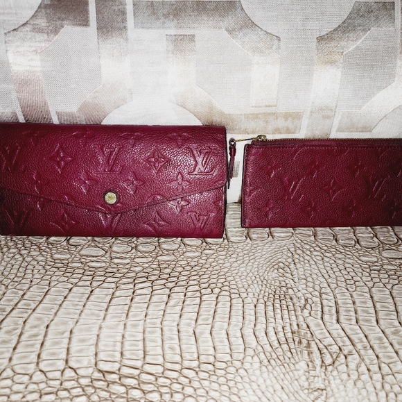 Authentic  LV Monogram Empreinte Leather Curieuse Wallet - Picture 2 of 11